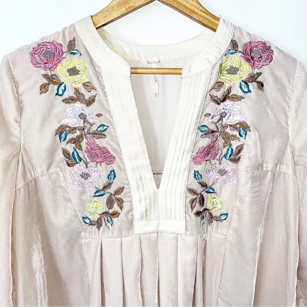 Free people Velvet Mia embroidered boho dress Sz M - Picture 3 of 10